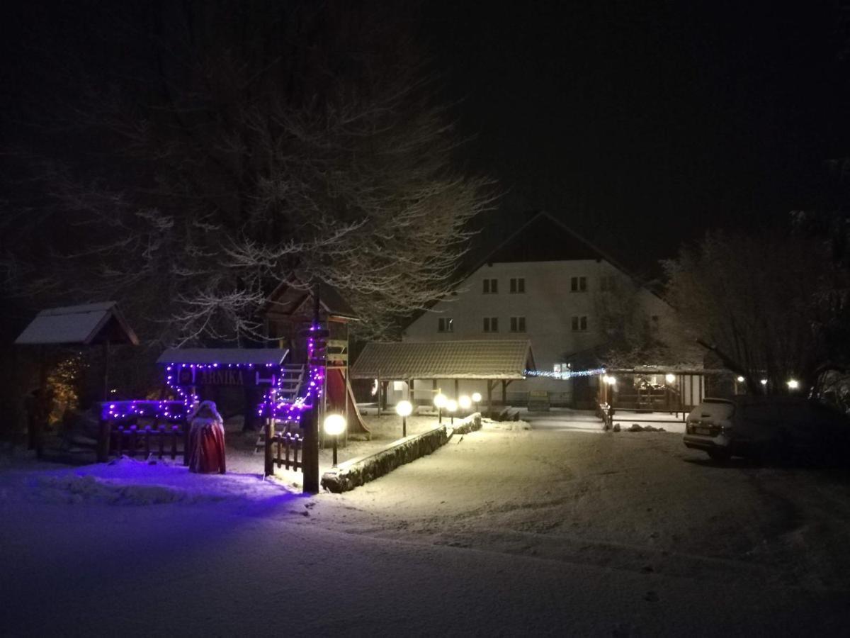 Guesthouse Arnika Фужине Экстерьер фото